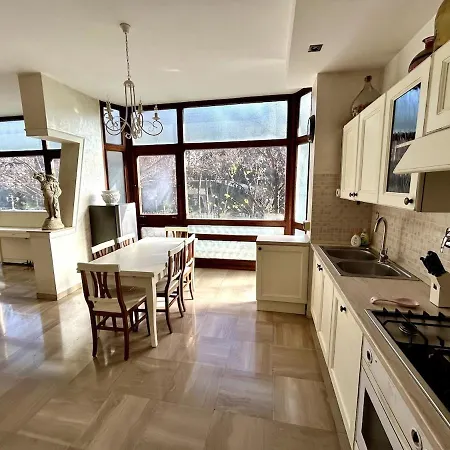Da Elisa E Davide House רומא