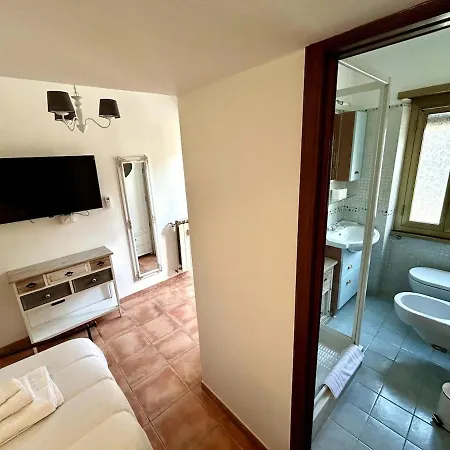 Da Elisa E Davide House * Rome