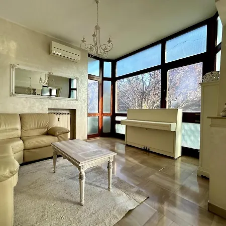 Da Elisa E Davide House * Rome